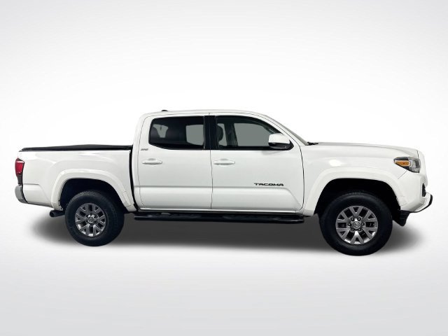 Used 2018 Toyota Tacoma SR5 w/ Exterior Package AWD/4WD image 34