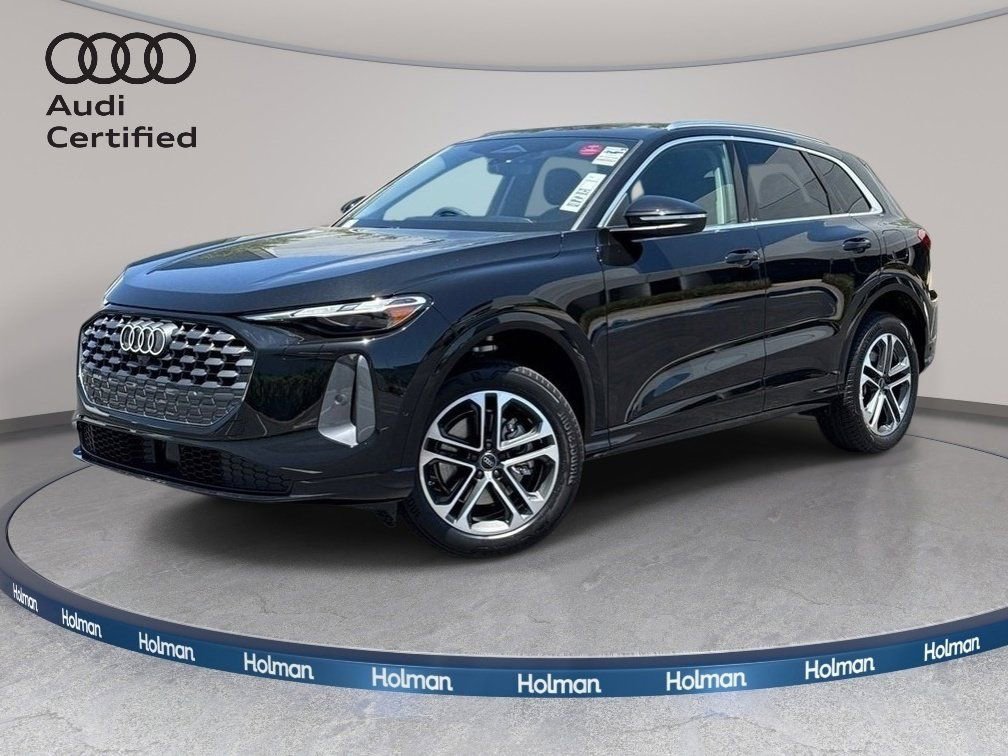 Certified 2025 Audi Q5 Premium w/ Convenience Package image 1