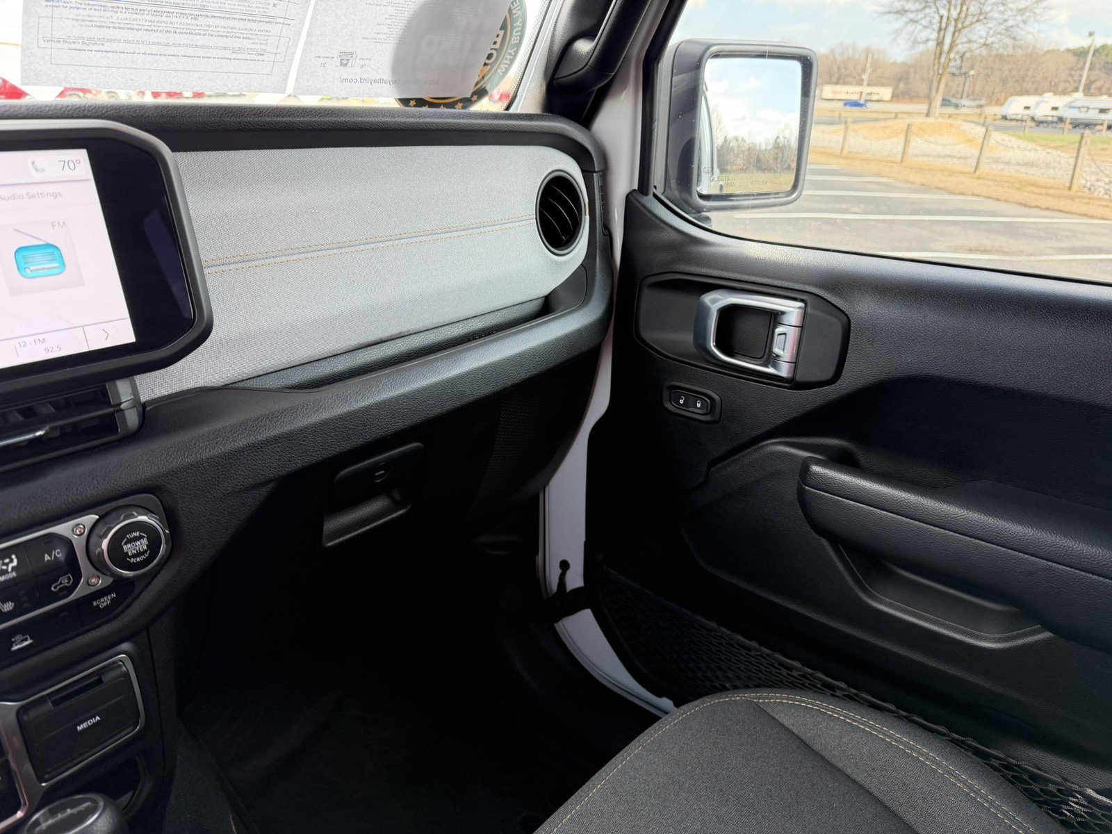 Used 2024 Jeep Gladiator Sport image 27