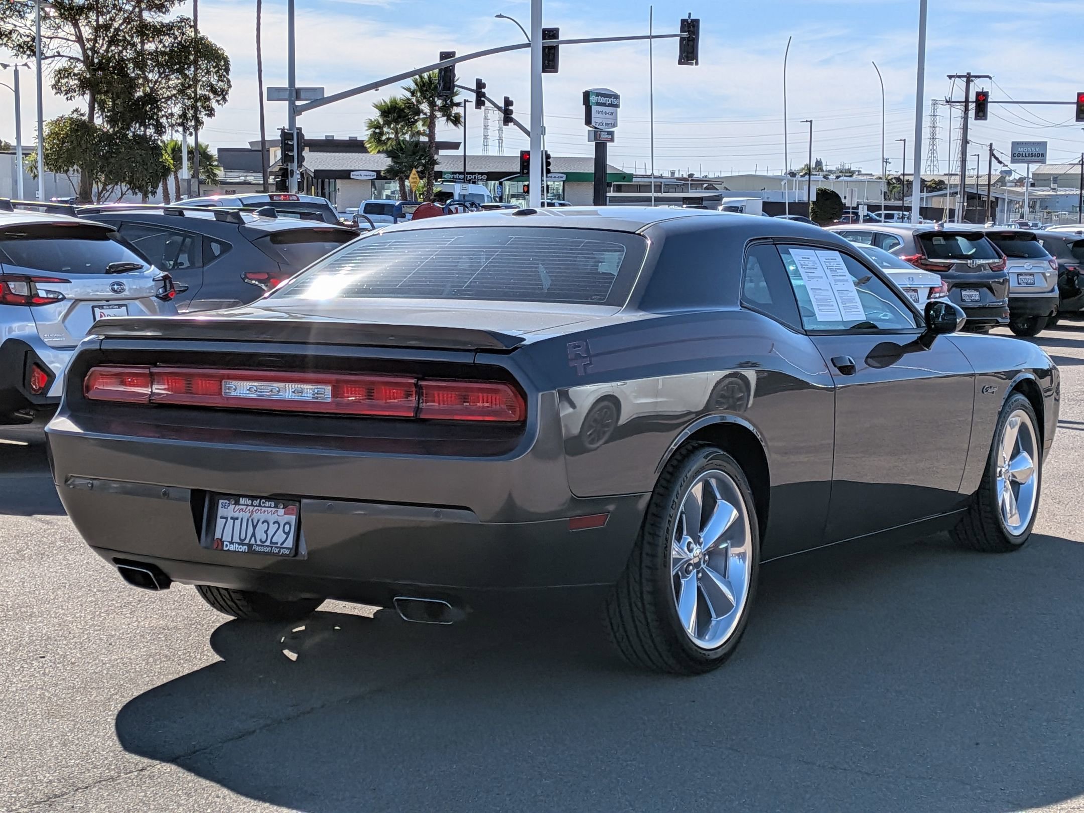 Used 2013 Dodge Challenger R/T image 4