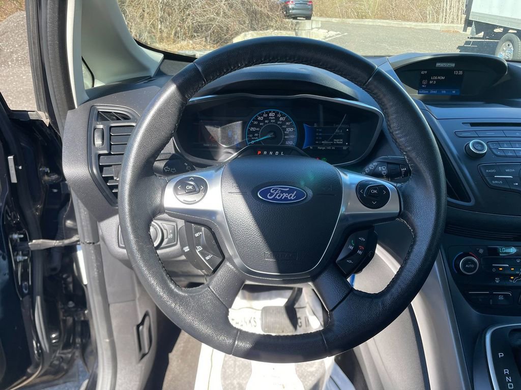 Used 2017 Ford C-MAX SE image 15