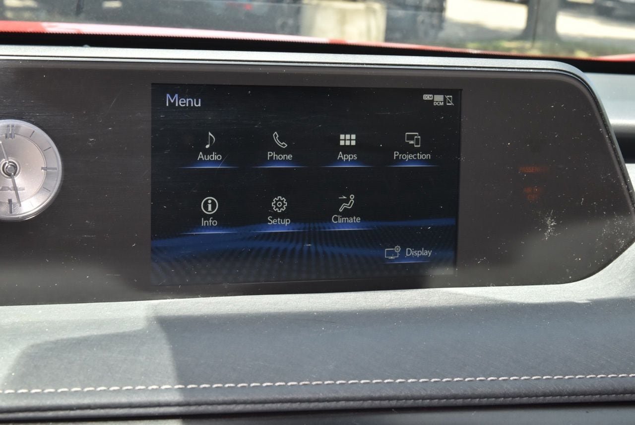 Used 2020 Lexus UX 200 w/ Premium Package FWD image 27