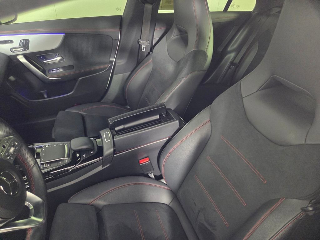 Used 2023 Mercedes-Benz CLA 35 AMG 4MATIC w/ Exterior Lighting Package image 23