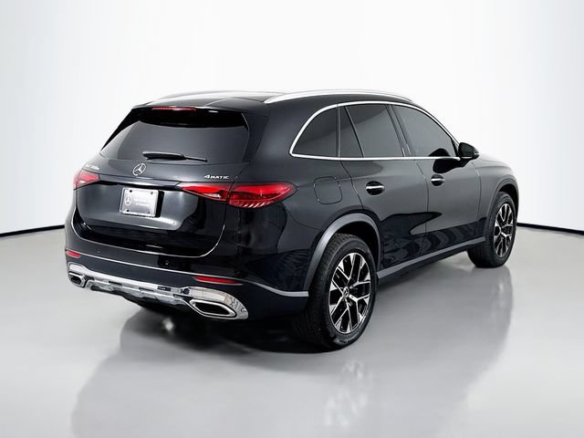 Used 2025 Mercedes-Benz GLC 350e 4MATIC image 7