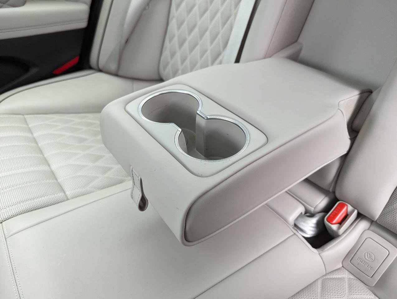 Used 2019 Genesis G70 2.0T Advanced w/ Prestige Package image 41