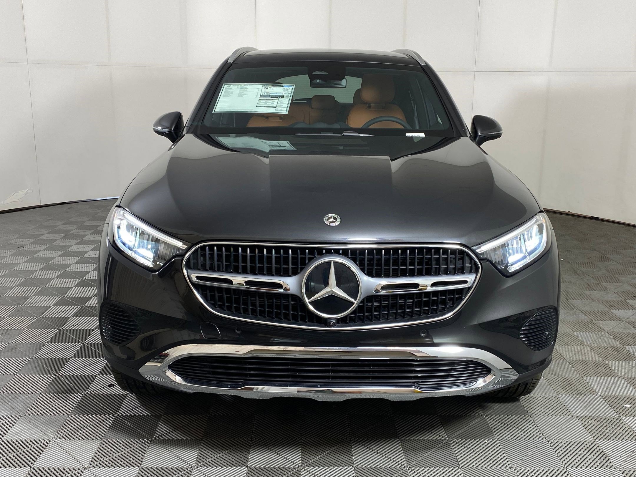 Used 2026 Mercedes-Benz GLC 300 4MATIC image 5