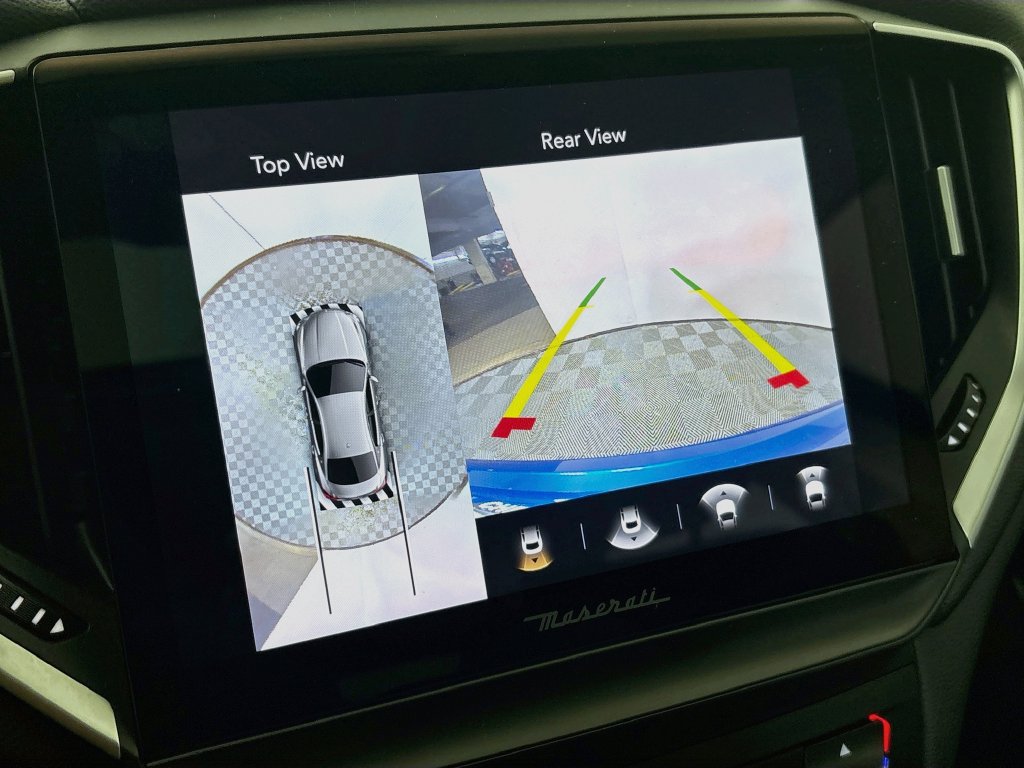 Used 2022 Maserati Ghibli GT RWD image 16