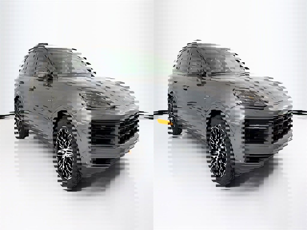 New 2026 Porsche Cayenne E-Hybrid image 7