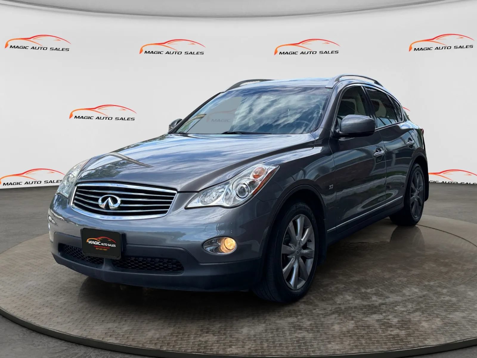 Used 2015 INFINITI QX50 AWD image 1