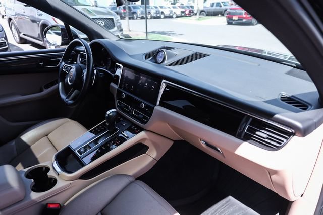 Used 2022 Porsche Macan AWD/4WD image 76