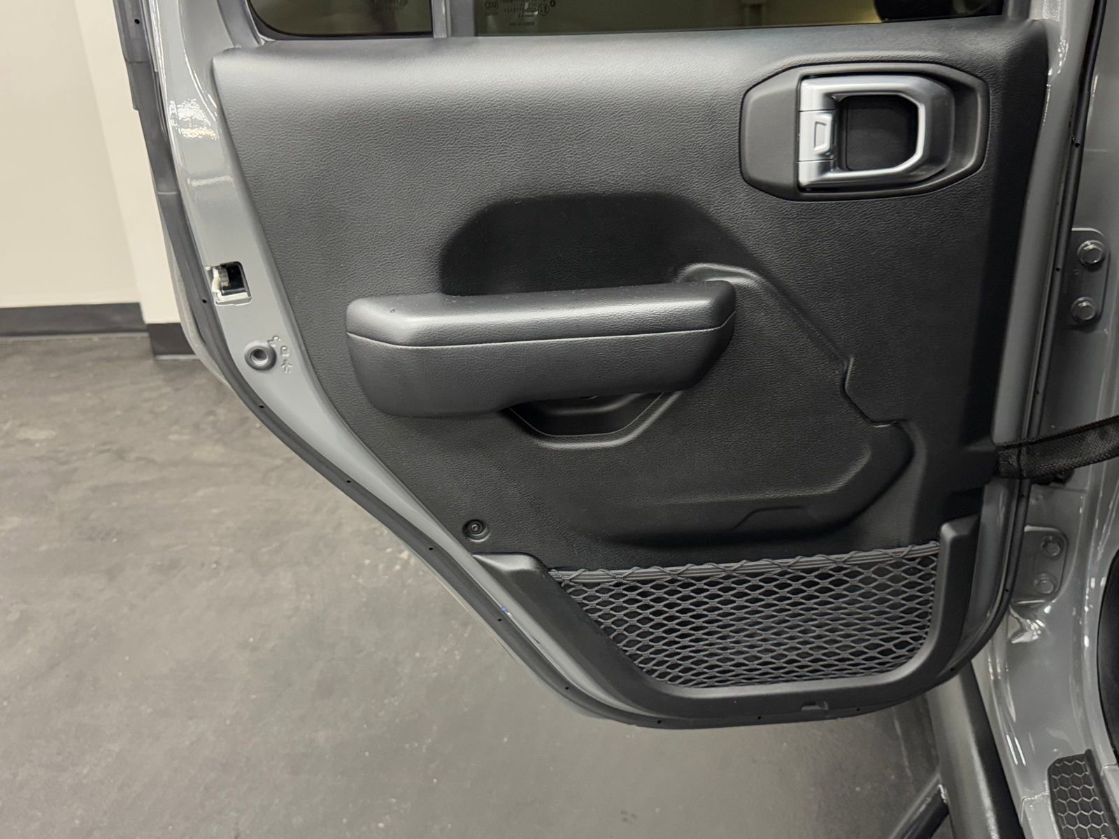 Used 2019 Jeep Wrangler Unlimited Sport AWD/4WD image 33