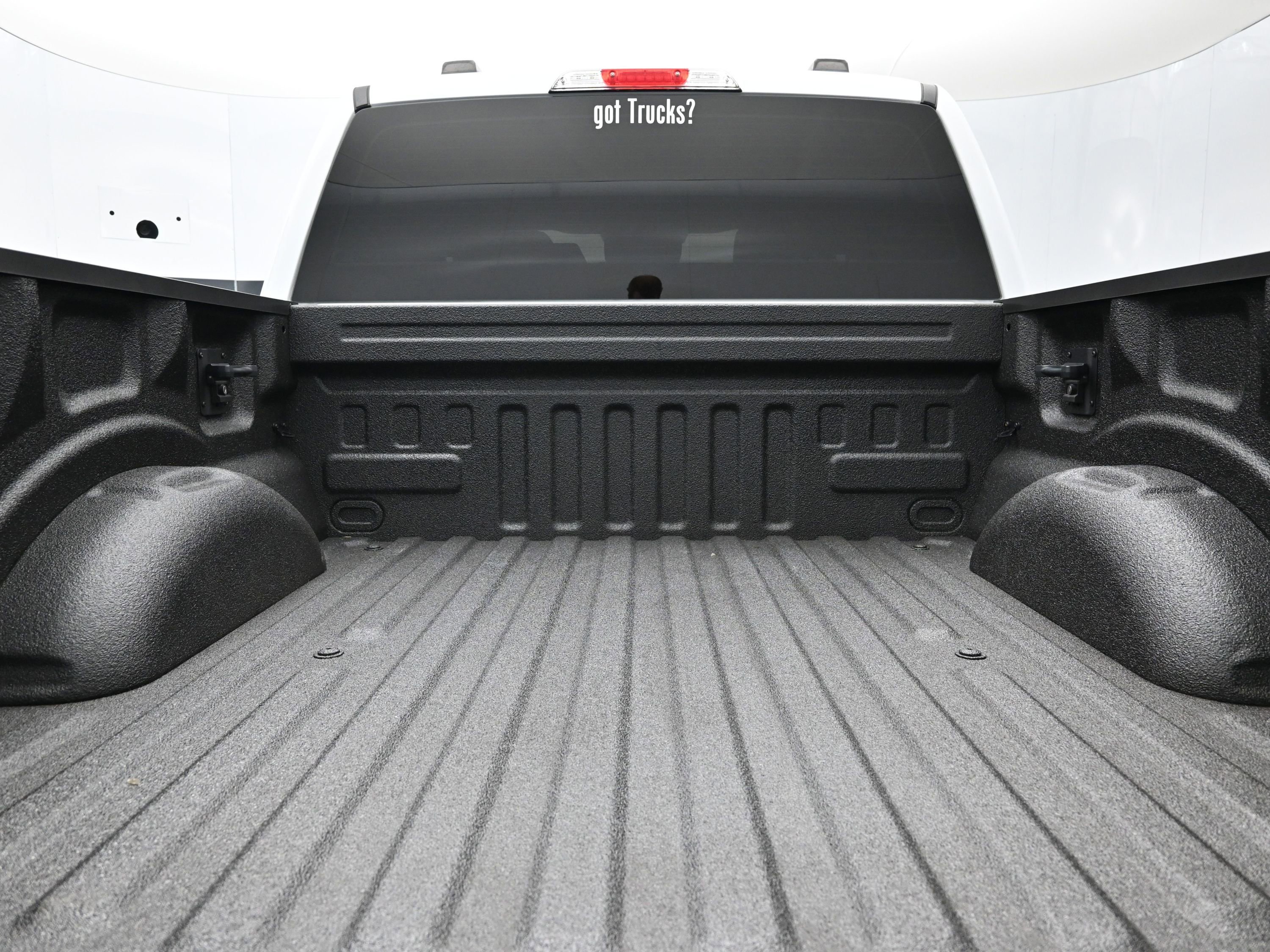 Used 2023 Ford F150 XLT w/ Equipment Group 302A High AWD/4WD image 7