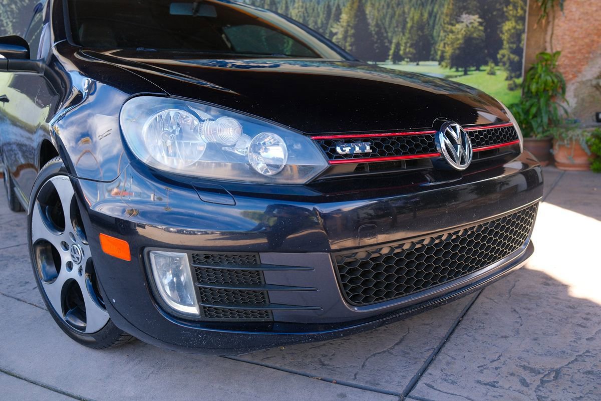 Used 2012 Volkswagen GTI 2-Door FWD image 7