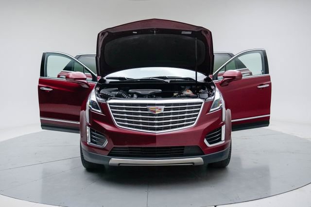 Used 2017 Cadillac XT5 Platinum w/ Driver Assist Package image 16