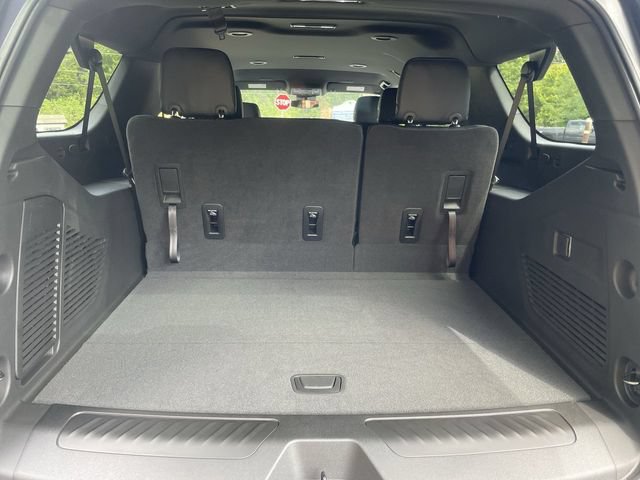 New 2026 Chevrolet Suburban LS AWD/4WD image 23