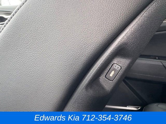 New 2026 Kia Sportage X-Line w/ X-Line Technology Package image 21