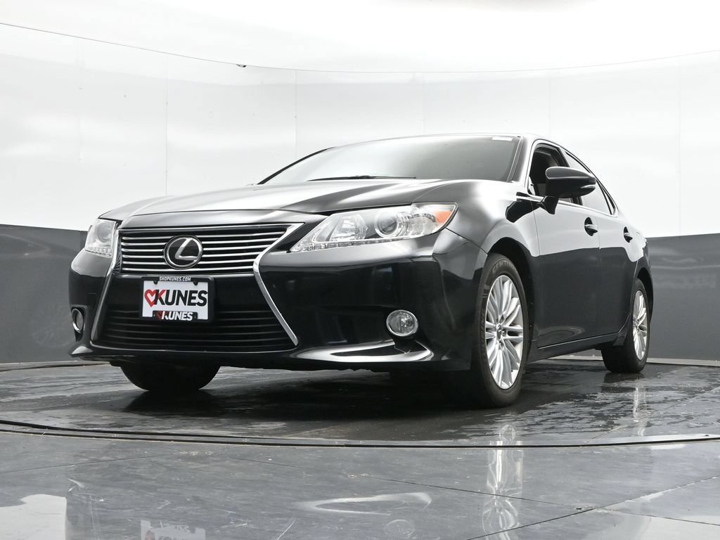 Used 2013 Lexus ES 350 w/ Luxury Pkg FWD image 41