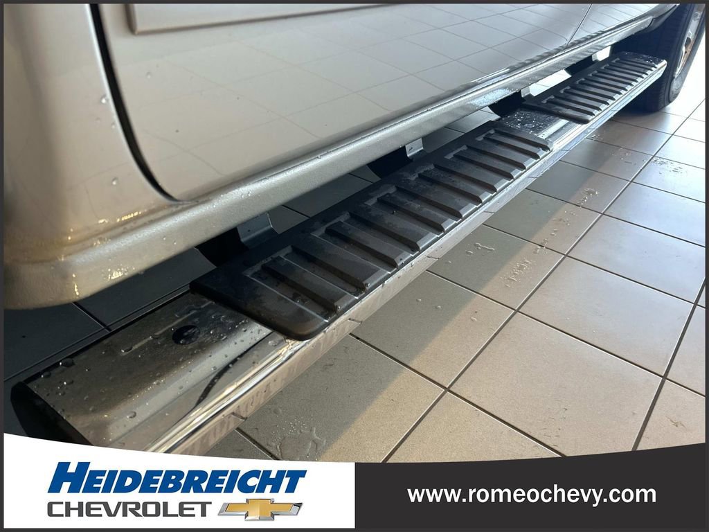 Used 2018 Chevrolet Silverado 1500 LT w/ Trailering Package AWD/4WD image 35