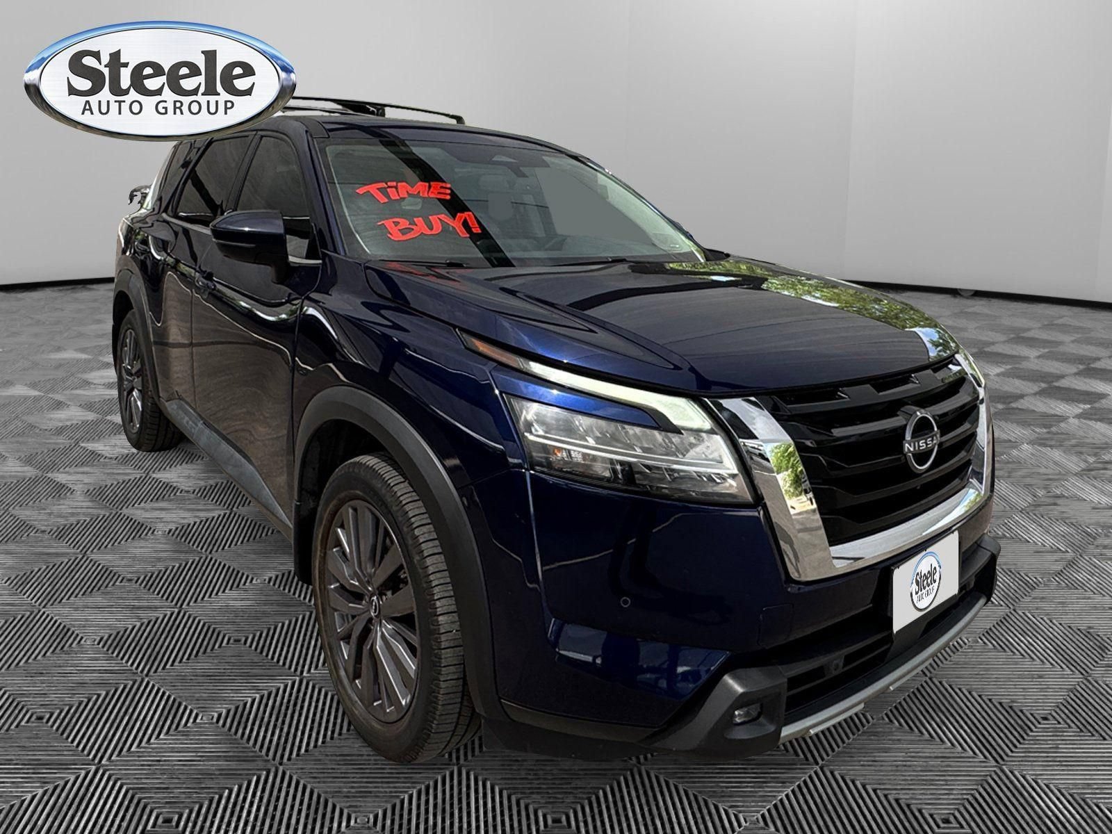 Used 2022 Nissan Pathfinder SL w/ SL Premium Package FWD image 7