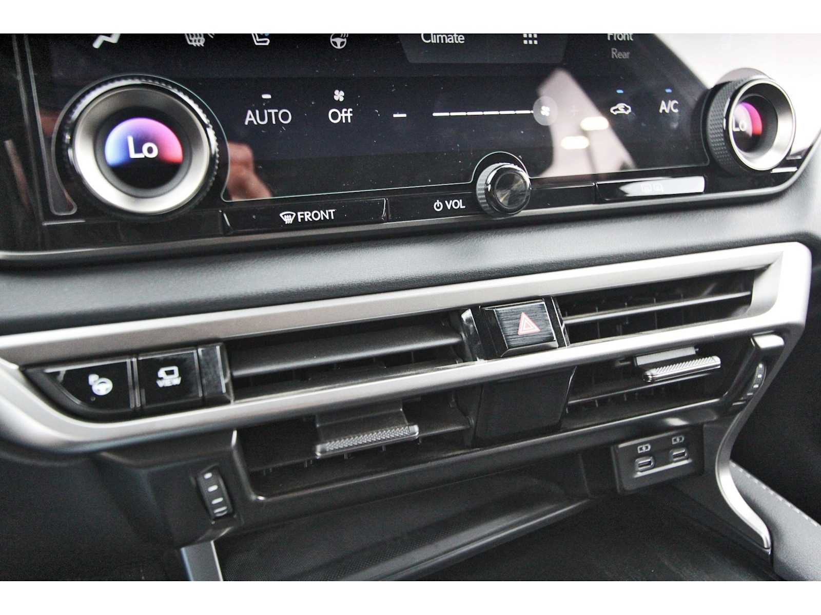 Used 2025 Lexus RX 450h AWD w/ Convenience Package image 24