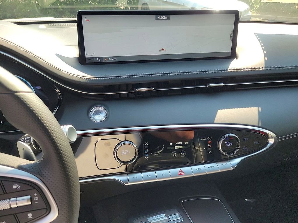 Certified 2025 Genesis GV70 2.5T Sport Prestige w/ Sport Prestige Package image 16