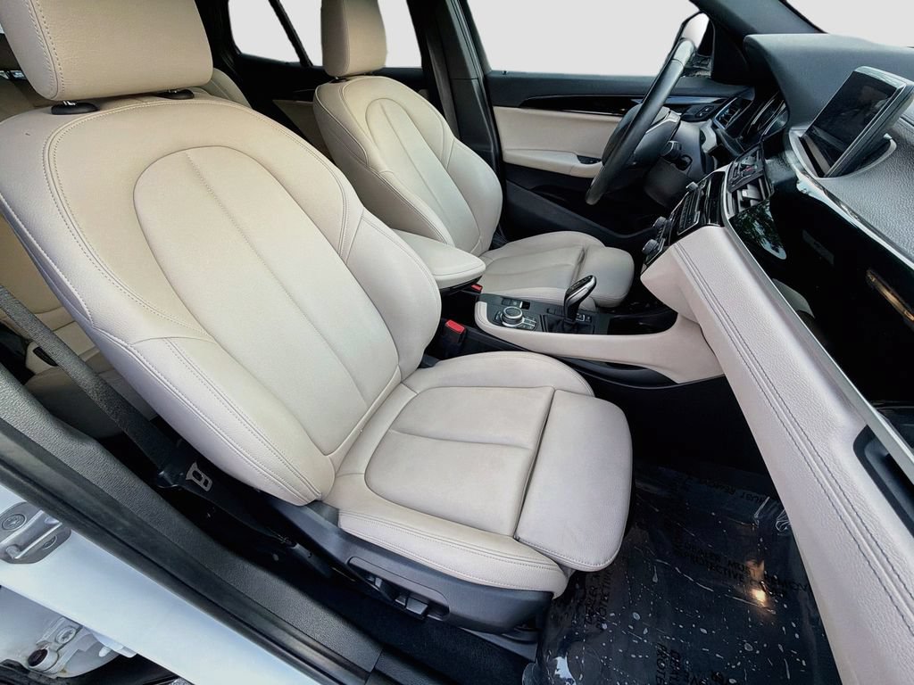Used 2020 BMW X2 sDrive28i w/ Convenience Package FWD image 14