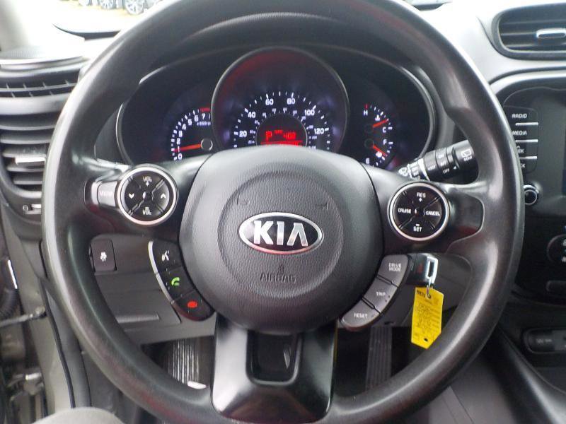 Used 2018 Kia Soul w/ Convenience Package image 12