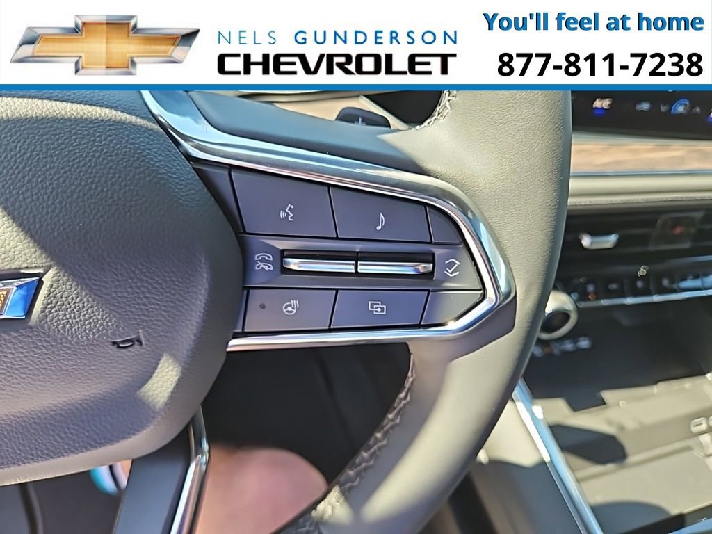 New 2025 Chevrolet Suburban LT w/ Advanced Technology Package image 33