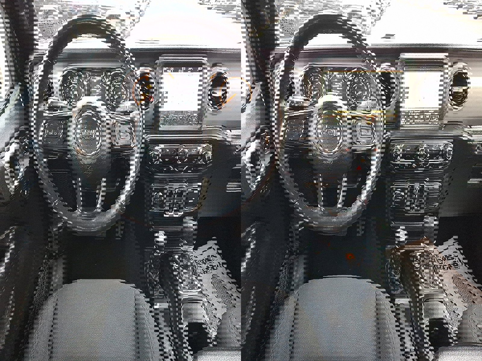 Used 2022 Jeep Gladiator Sport image 11