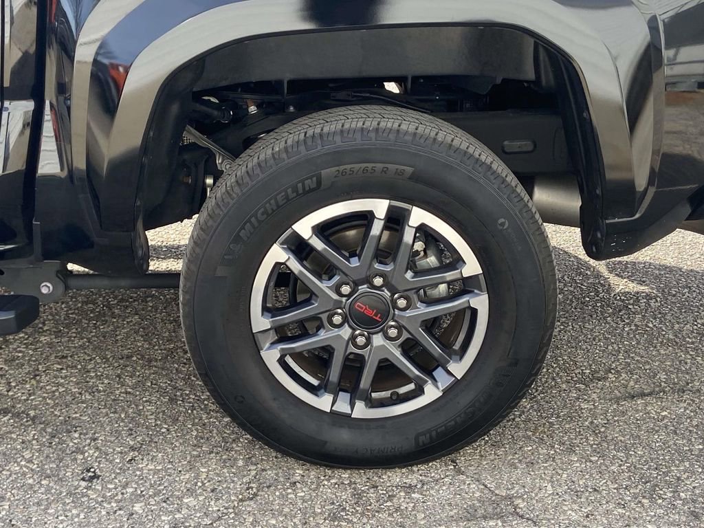 Used 2024 Toyota Tacoma TRD Sport RWD image 9