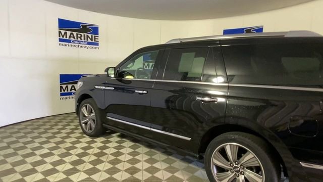Used 2018 Lincoln Navigator Select AWD/4WD image 8