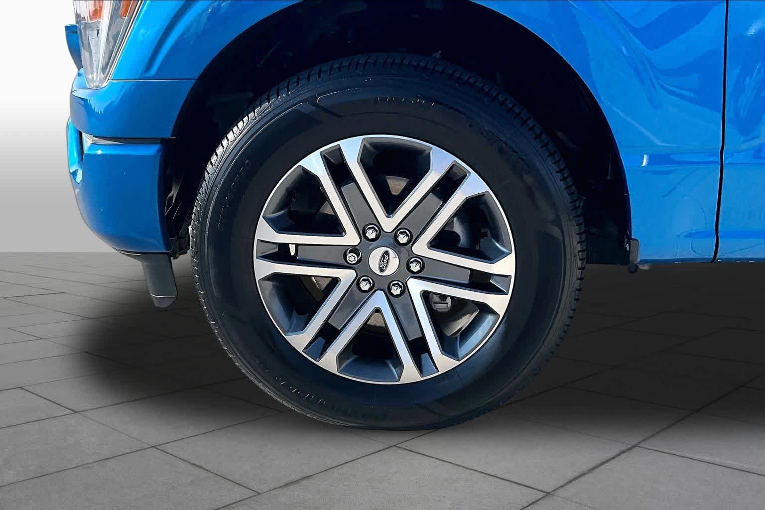 Used 2021 Ford F150 XL w/ STX Appearance Package RWD image 10