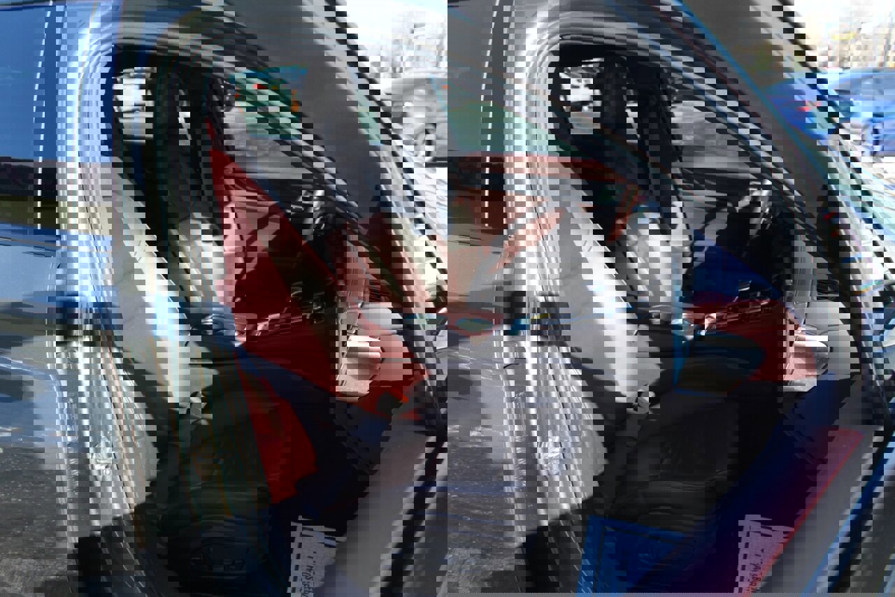 Used 2022 Porsche Panamera 4 image 17