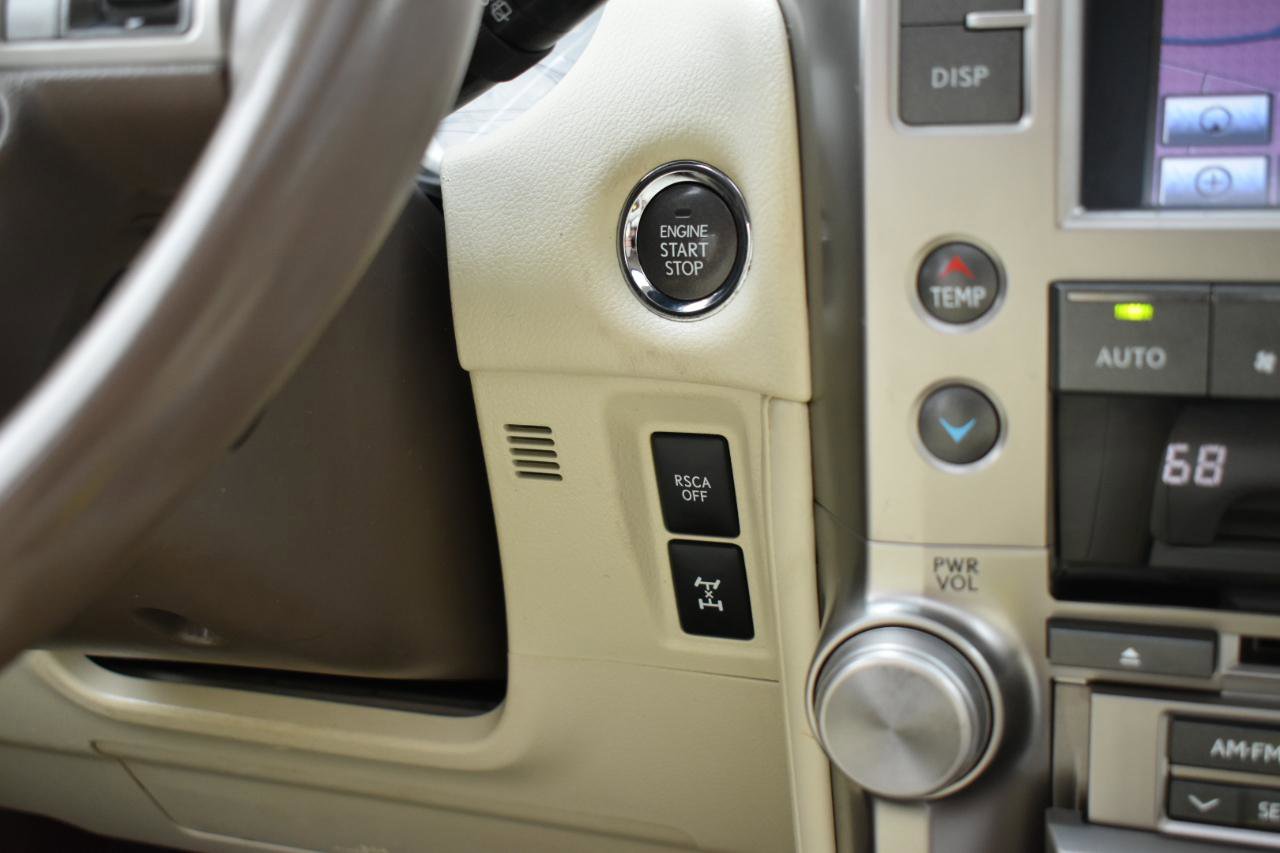 Used 2013 Lexus GX 460 w/ Comfort Plus Pkg AWD/4WD image 44