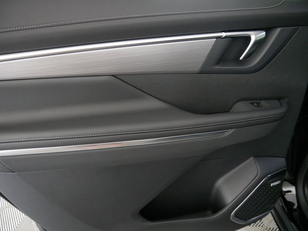 New 2026 Buick Enclave Preferred w/ Power Package FWD image 17