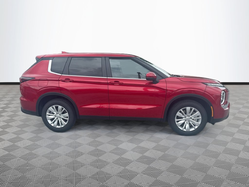 New 2026 Mitsubishi Outlander ES FWD image 4