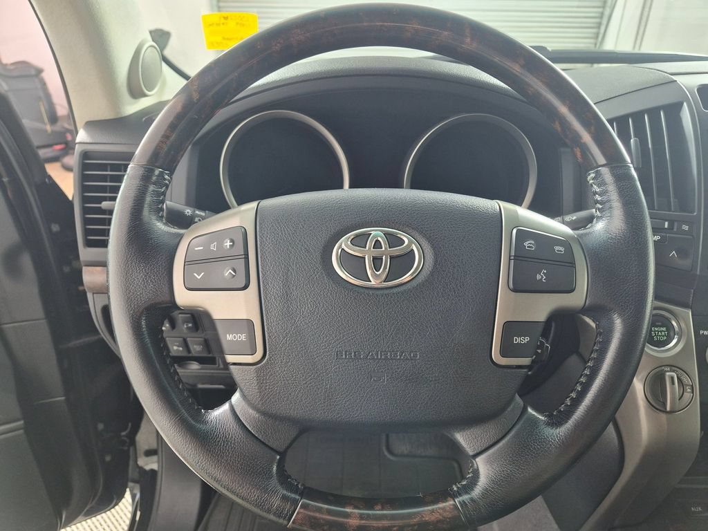 Used 2009 Toyota Land Cruiser AWD/4WD image 13