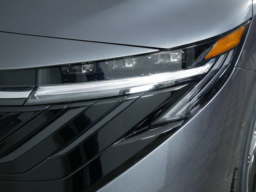 New 2026 Nissan Sentra SR w/ SR Premium Package FWD image 14