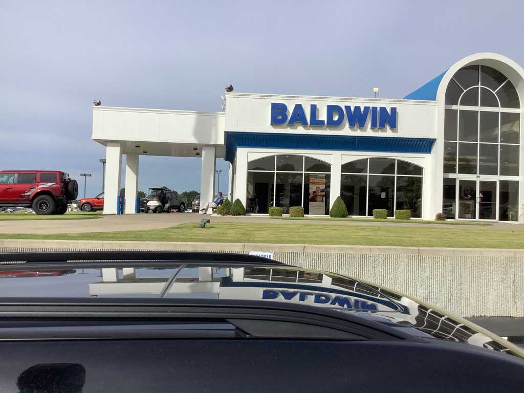 Used 2024 Ford Explorer ST-Line w/ Class IV Trailer Tow Package image 9