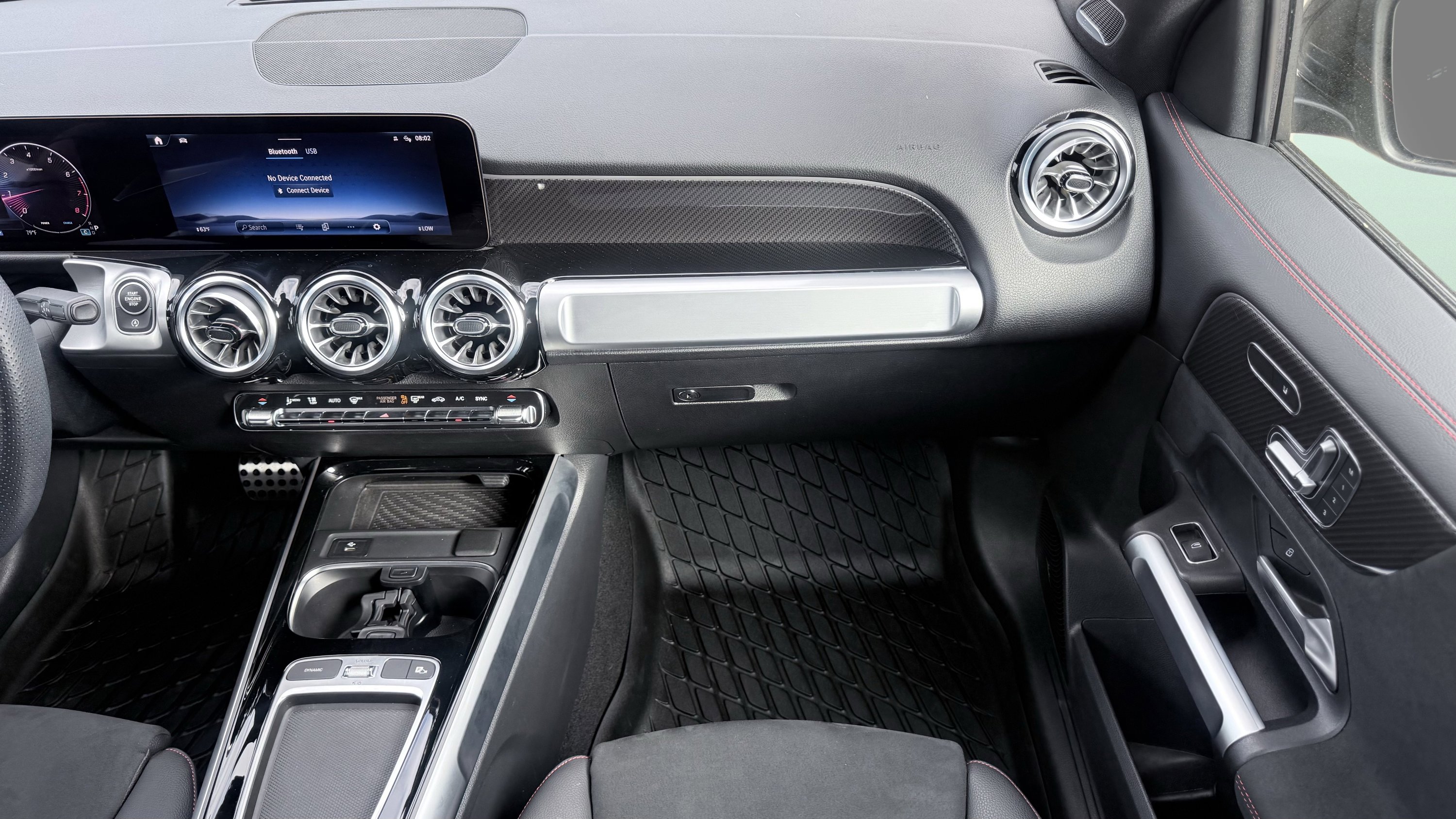 Used 2024 Mercedes-Benz GLB 250 image 52