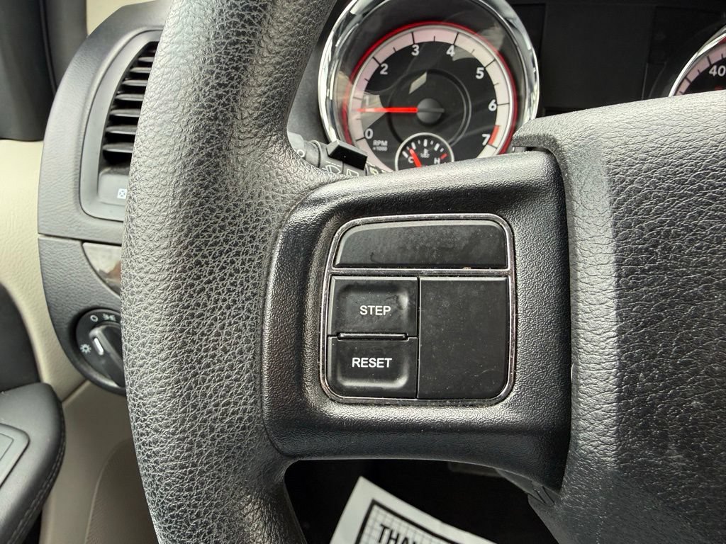 Used 2016 Dodge Grand Caravan SE w/ Quick Order Package 29E SE FWD image 19