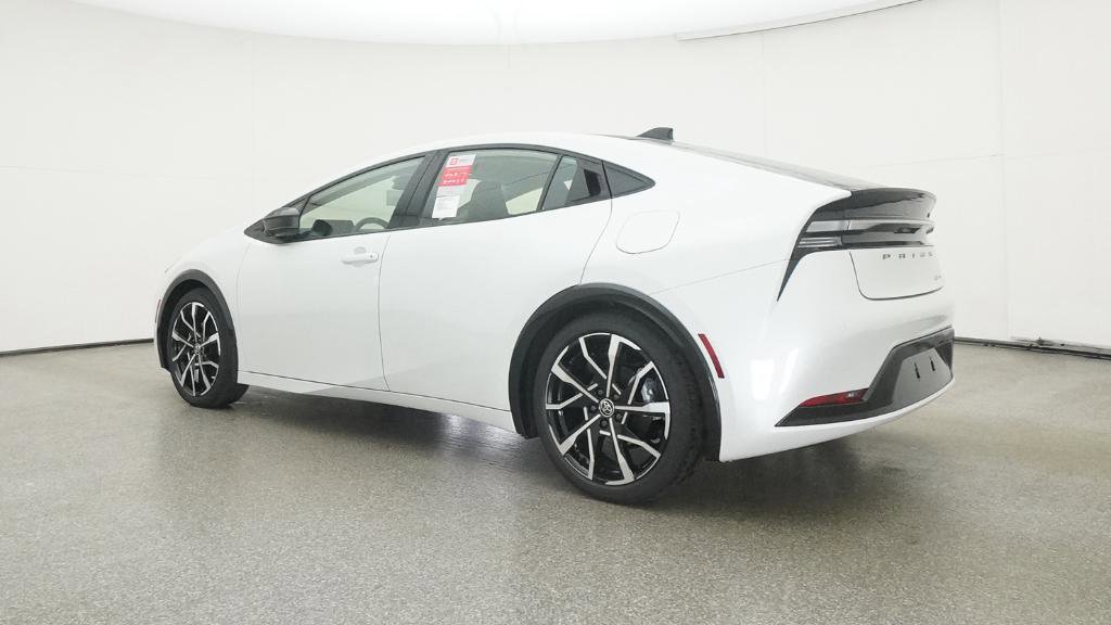 New 2026 Toyota Prius Plug-In Hybrid FWD image 14