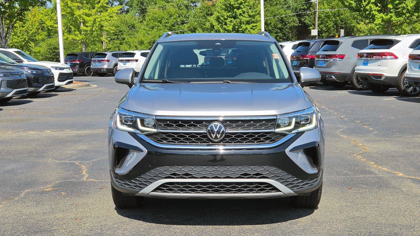 Certified 2023 Volkswagen Taos SEL AWD/4WD image 10