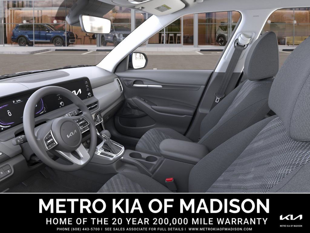 New 2026 Kia Seltos LX image 17