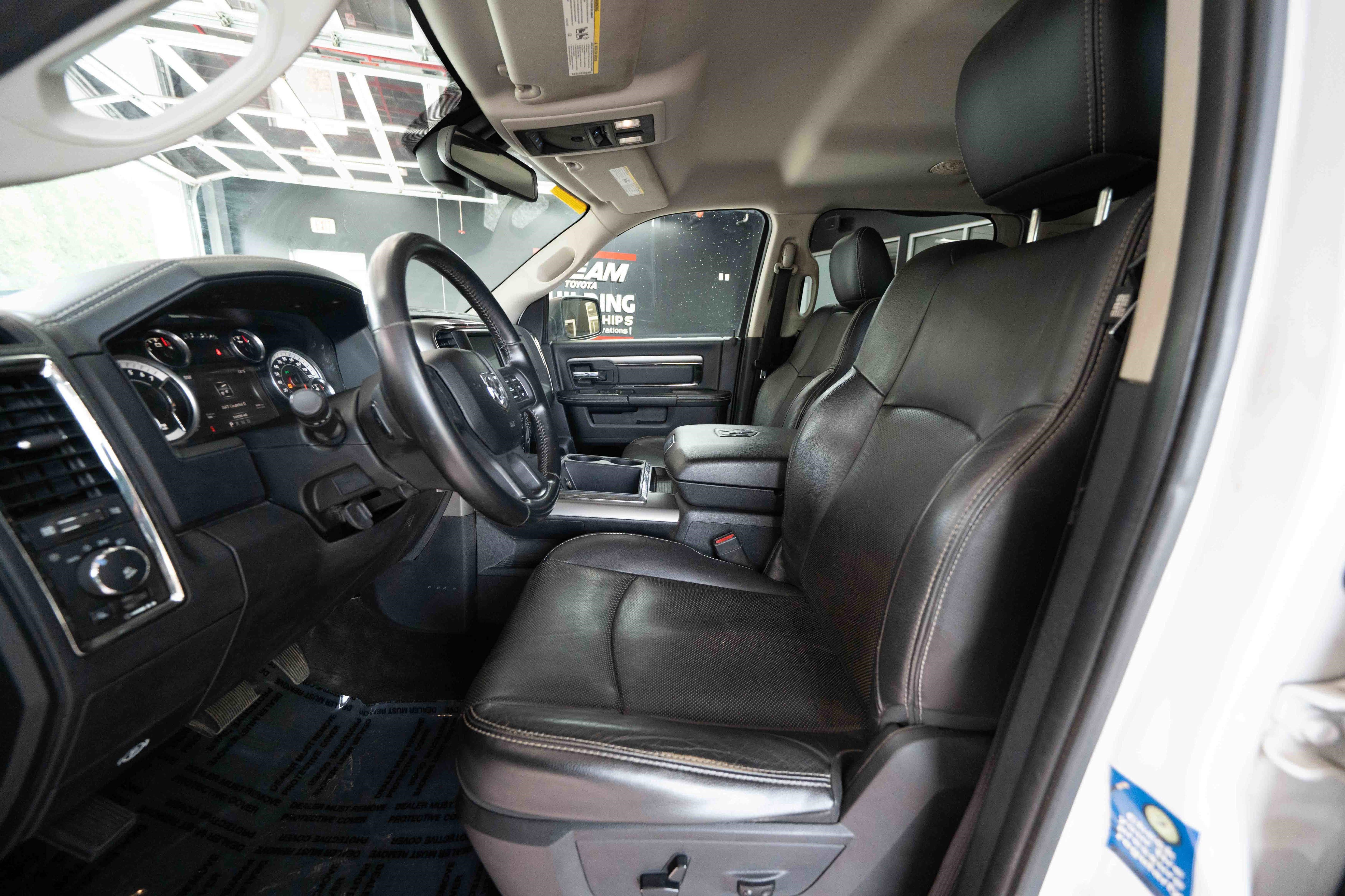 Used 2014 RAM 1500 Sport w/ Sport Premium Group image 9