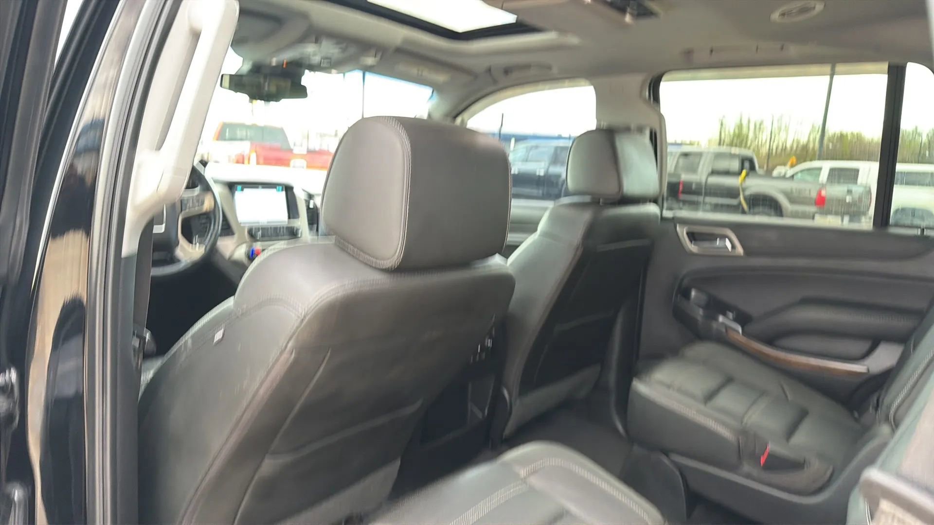 Used 2019 GMC Yukon Denali w/ Denali Ultimate Package image 56