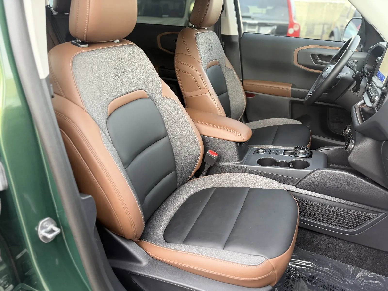 Used 2024 Ford Bronco Sport Outer Banks w/ Tech Package image 19