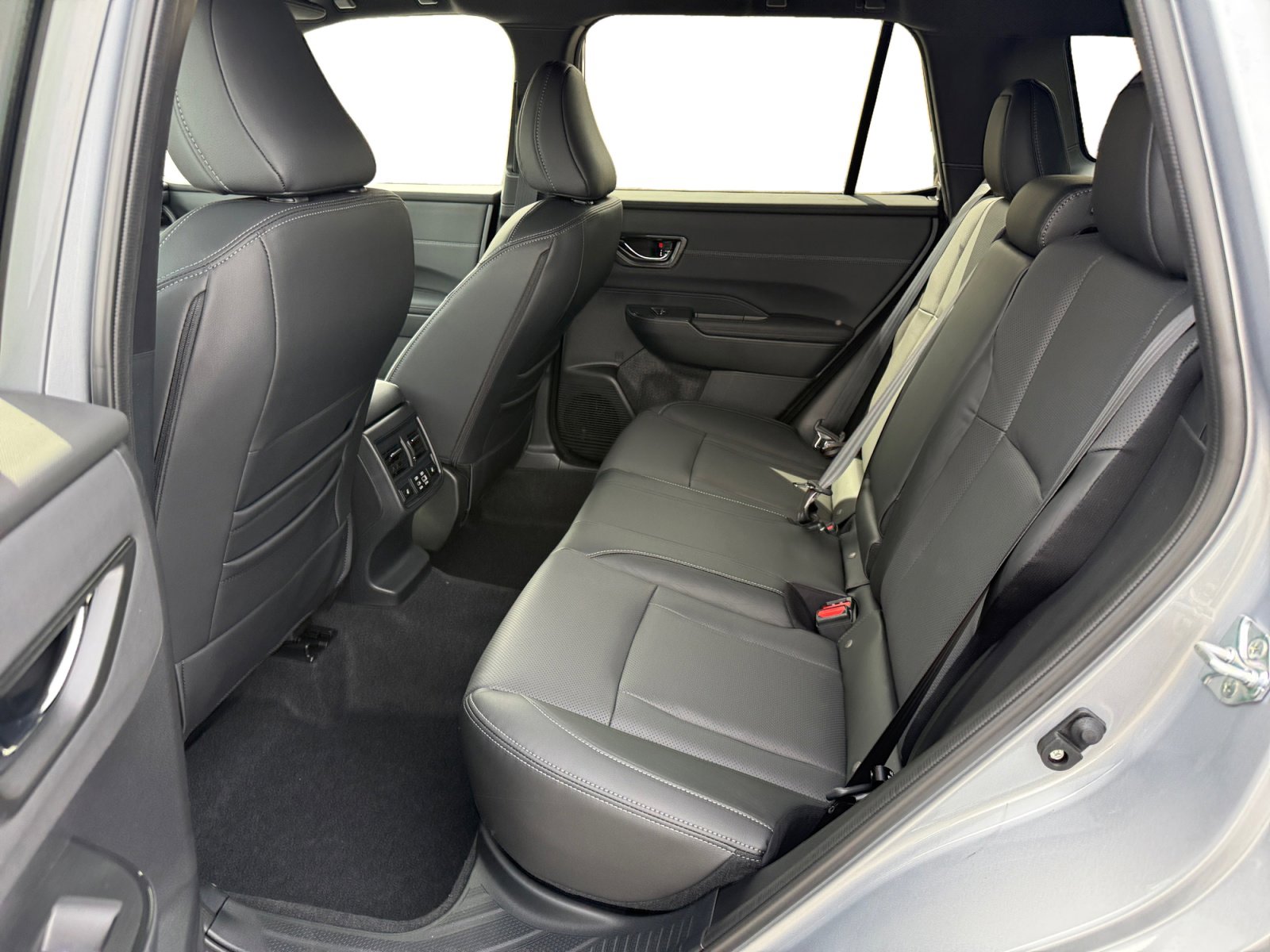 New 2026 Subaru Outback Touring XT AWD/4WD image 16