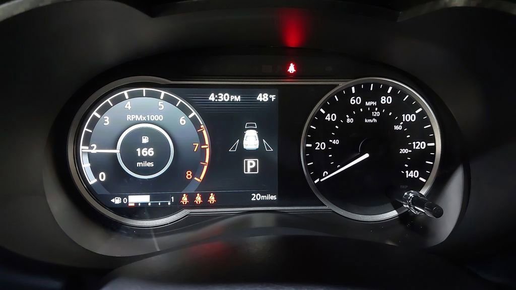 Used 2025 Nissan Versa SV w/ Trunk Package image 22