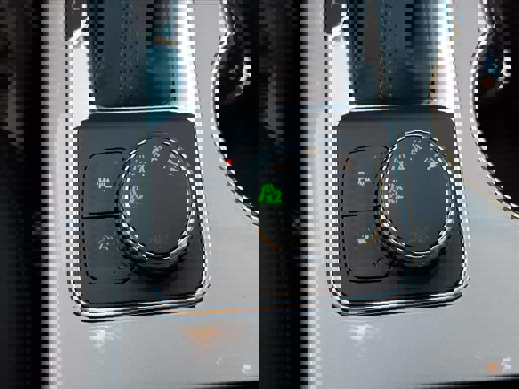 New 2026 Chevrolet Blazer LT image 19